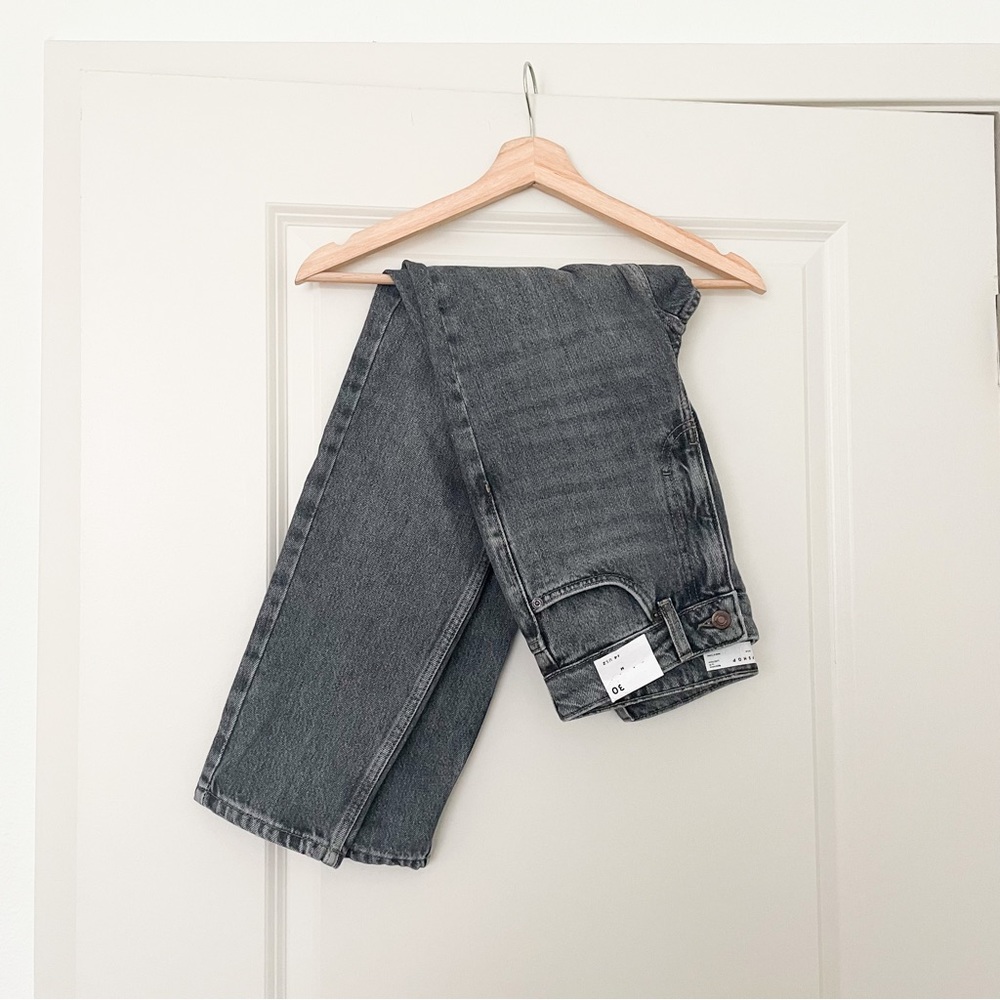 TOPSHOP • gray mom jeans